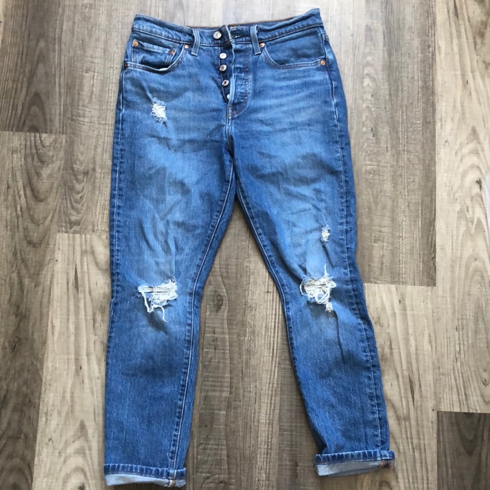 Levi’s 501 skinny distressed